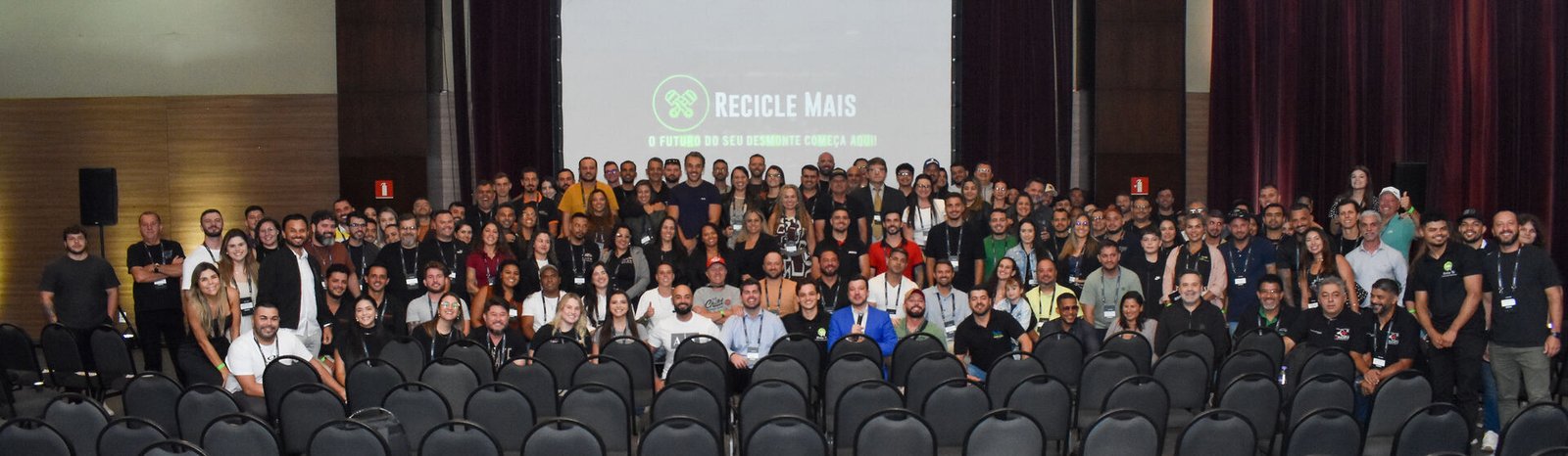 Participantes reunidos no Recicle Mais 2026